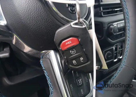 2024 Jeep Wrangler 4Xe Summit 4Xe from USA, damaged, VIN 1C4RJXU60RW114814